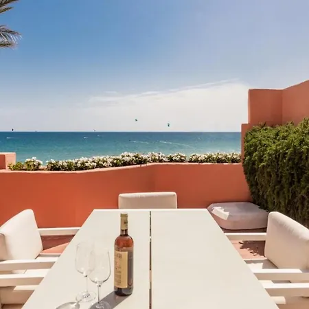 Beachfront Duplex Penthouse With Stunning Sea Views *
