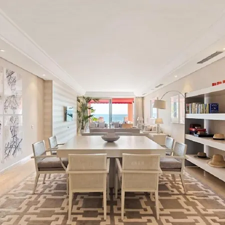 Beachfront Duplex Penthouse With Stunning Sea Views Apartment *